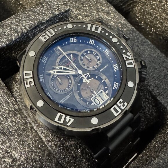 Invicta JASON TAYLOR Model 22272 - Men's Watch Quartz (LIMITED EDITION 292-999) - Picture 4 of 8